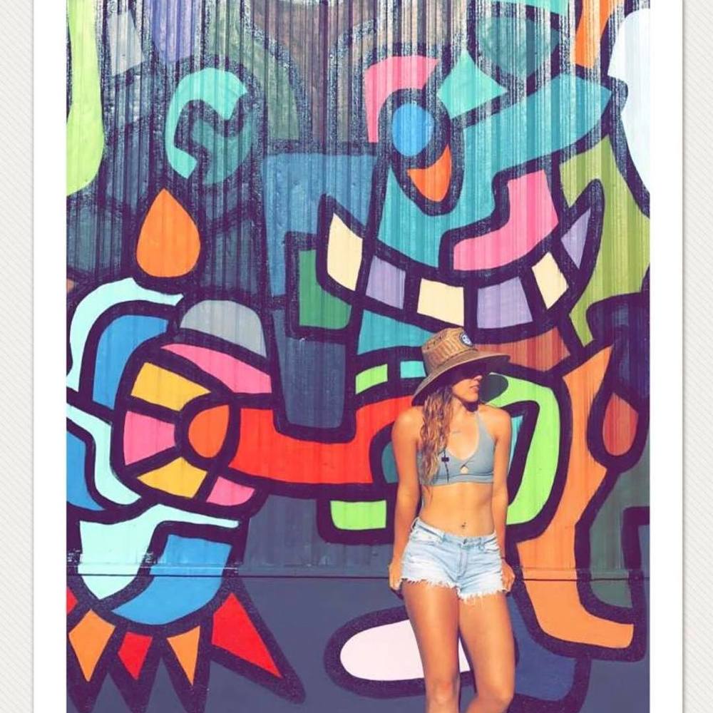 Meet your Posher, Roni